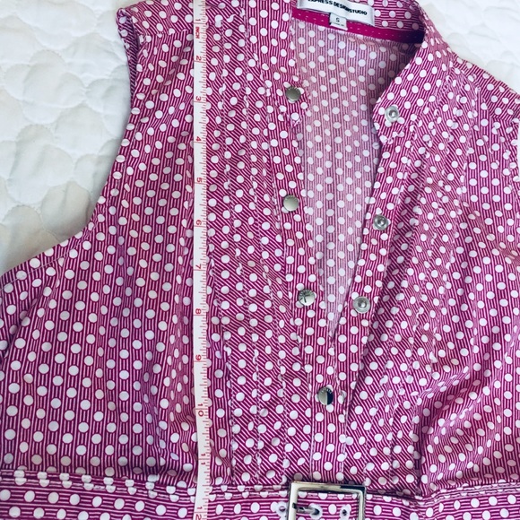 Express sleeveless geometric blouse - Picture 8 of 8